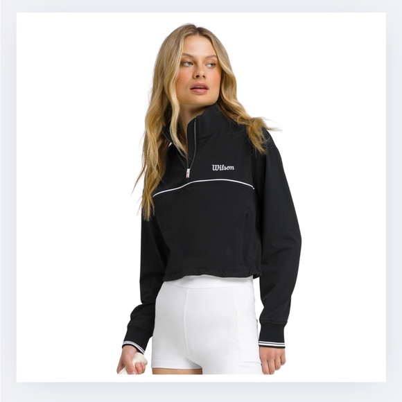 Wilson Tops - Wilson Davenport Woven Popover – Women’s XS, Black